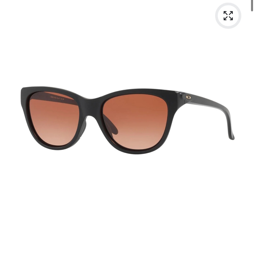 Oakley women’s Hold Out glasses